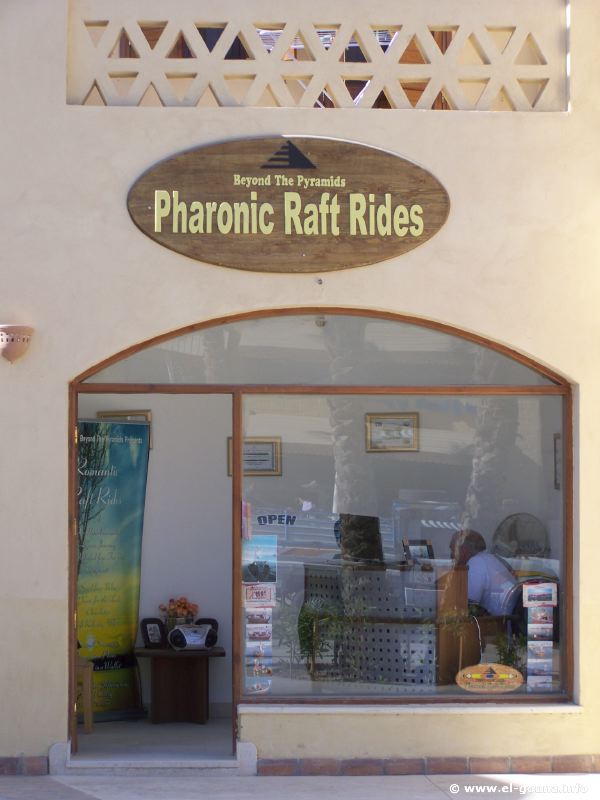 Pharonic Raft Rides 036